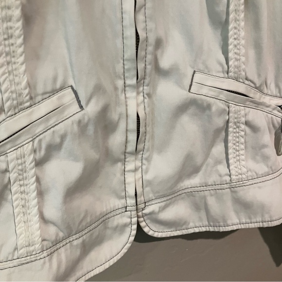 LOFT Ann Taylor Women's Cream Bomber Jacket Size 8 - Picture 4 of 16